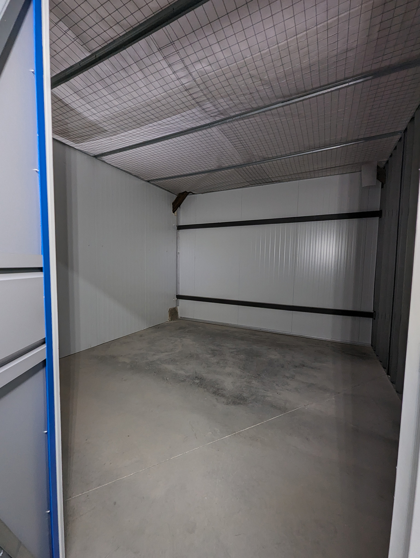14 M2 — 14 m²